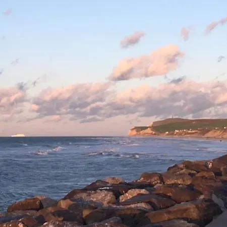 Retr'opale Met Mooie Tuin Semesterbostad