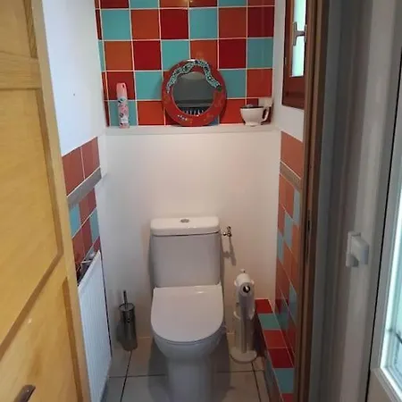 Retr'opale Met Mooie Tuin Semesterbostad